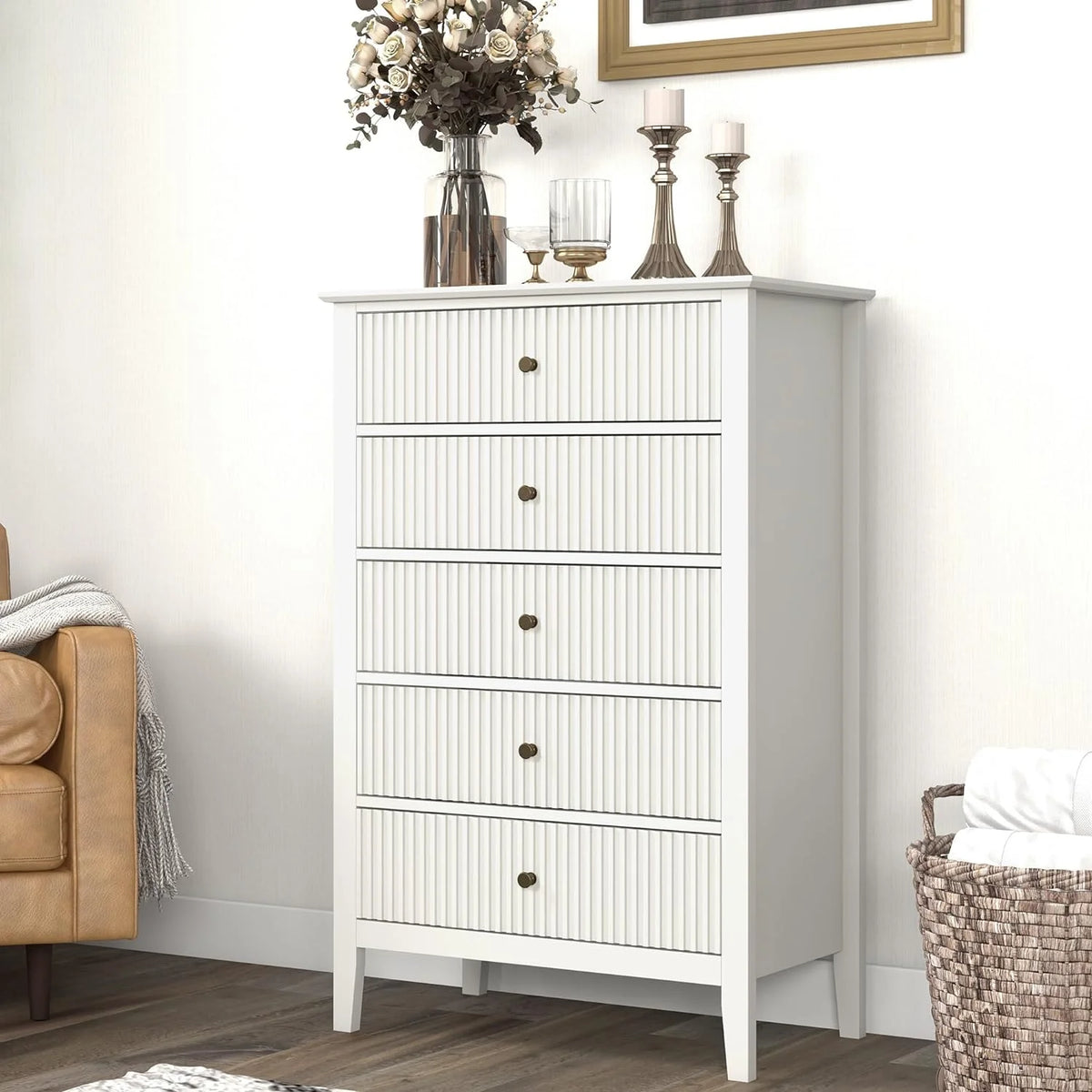 White 5 Drawer Fluted Wood Dresser D8073