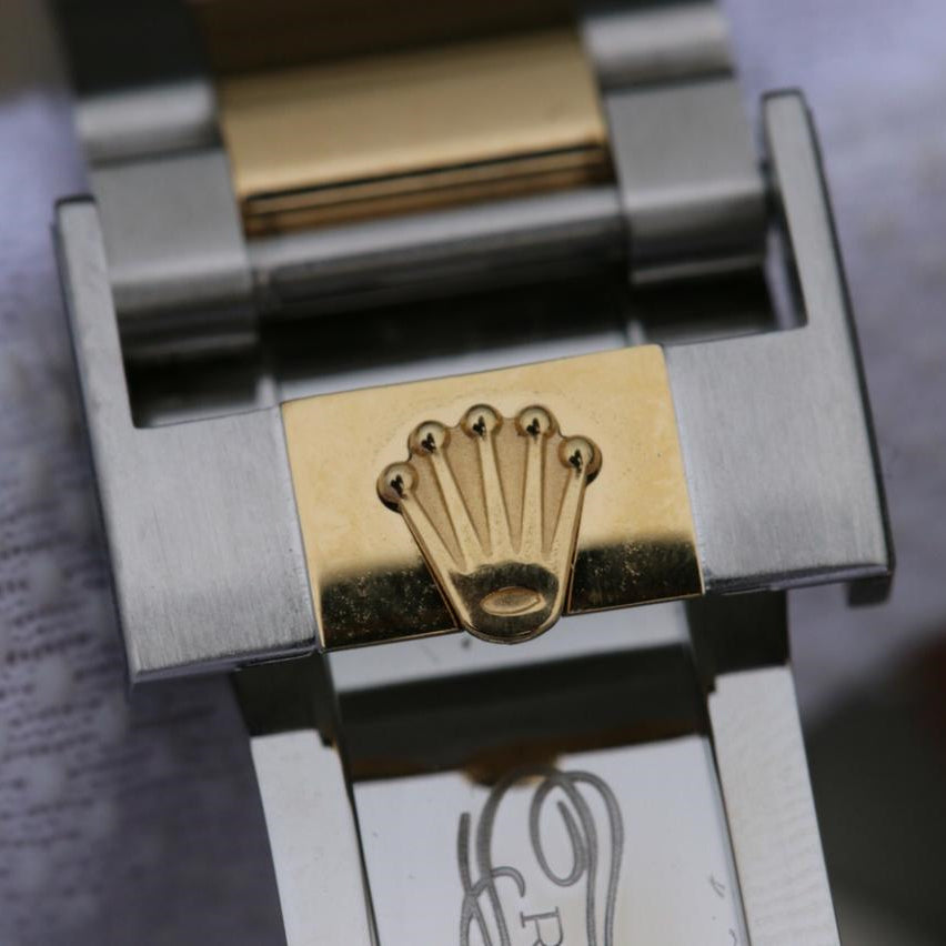40mm Multicolor Watch Z827846