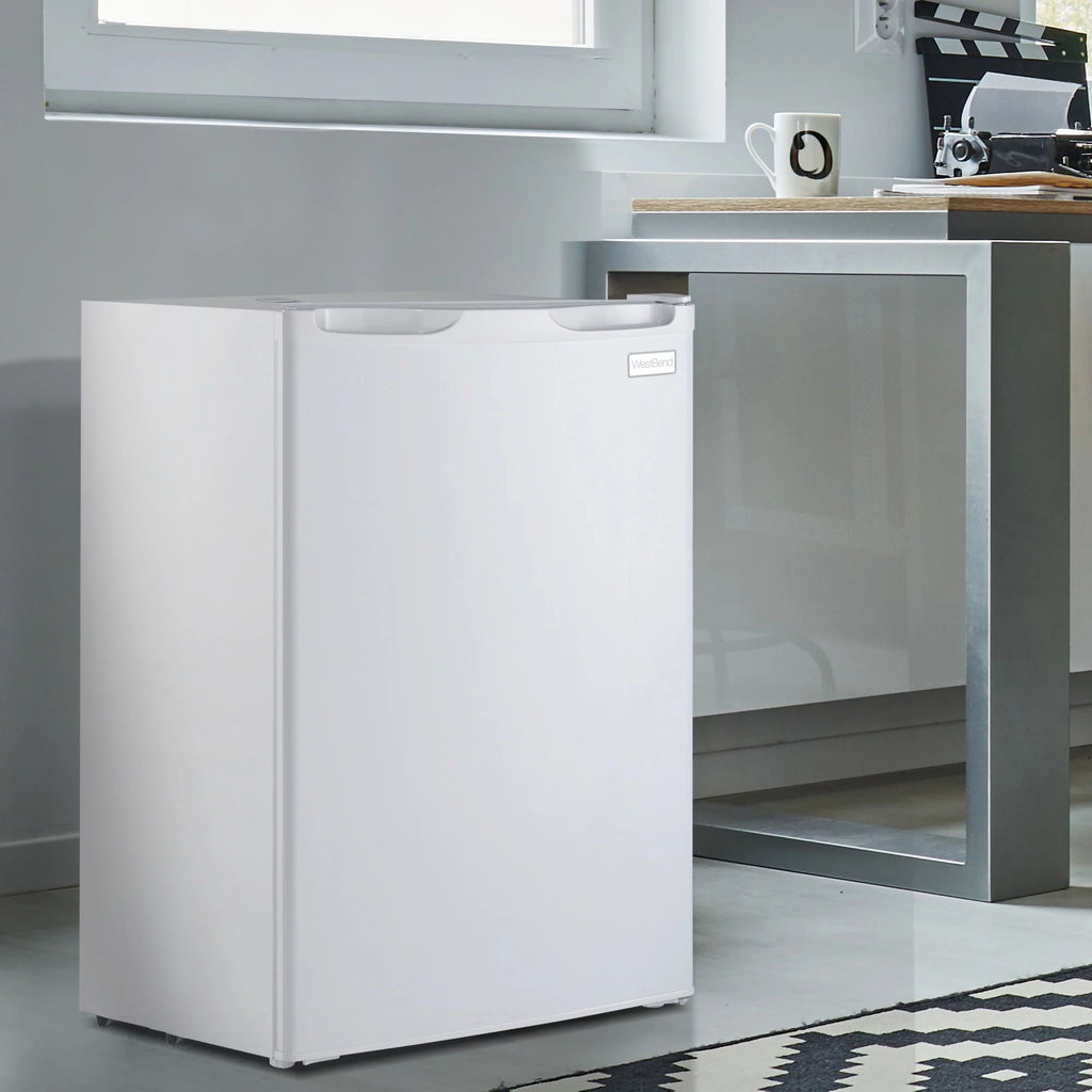 White 4.4 cu. ft. Compact Refrigerator C258