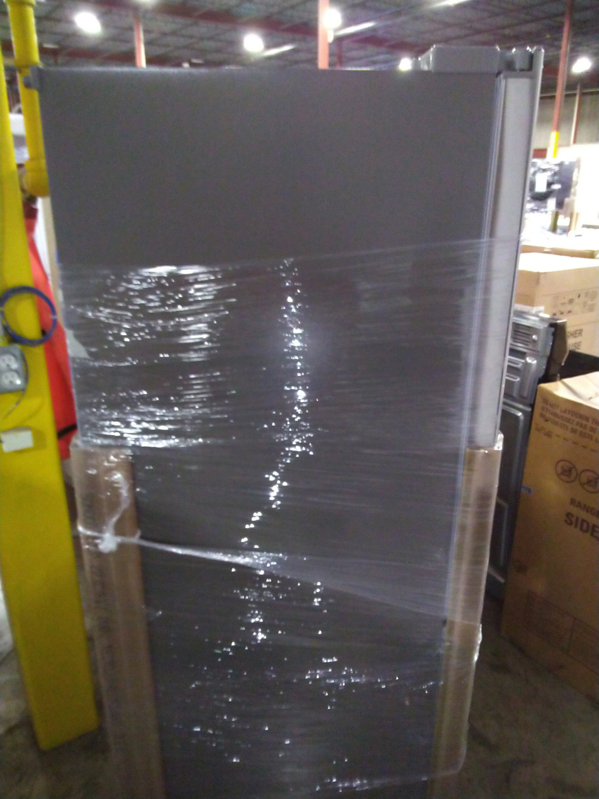 36 IN. 26 CU. FT. Stainless-Steel French Door Refrigerator P620693