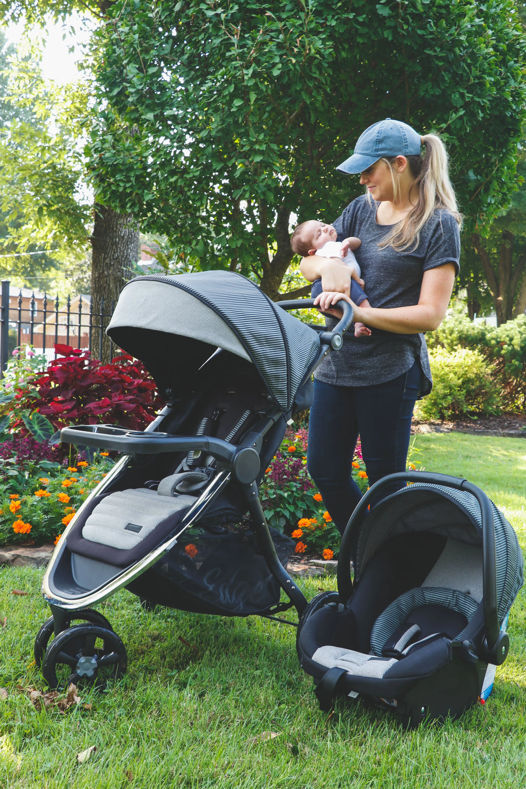 Stroller and Rear-Facing Infant Car Seat H121