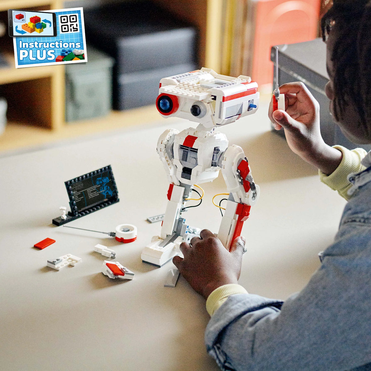 Posable Droid Figure Model Building Kit O94275