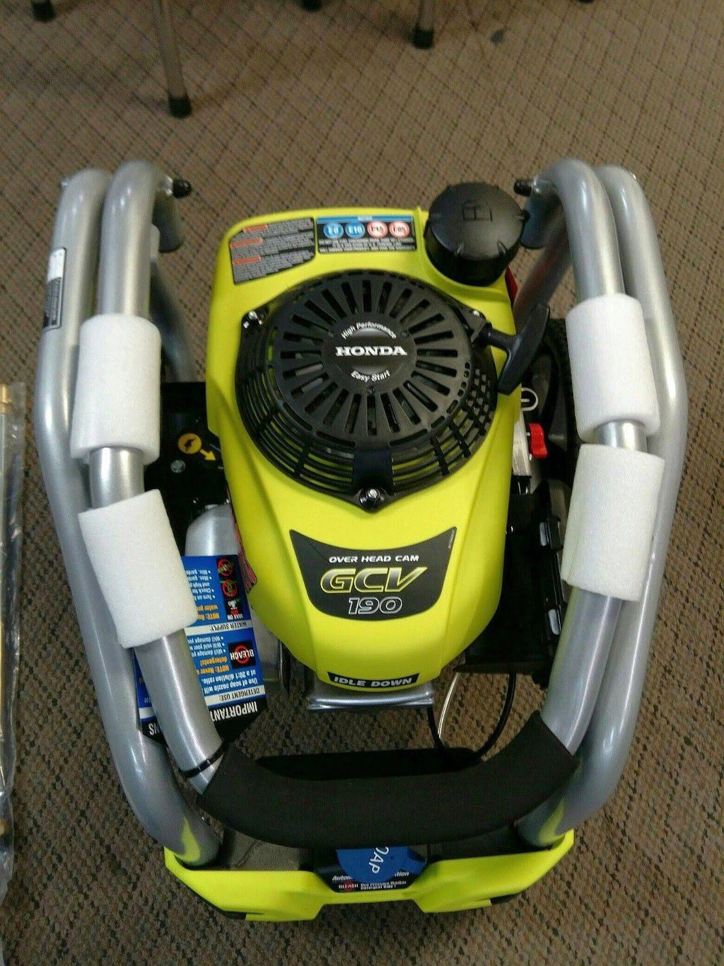 3100-PSI 2.5-GPM Gas Pressure Washer X64497