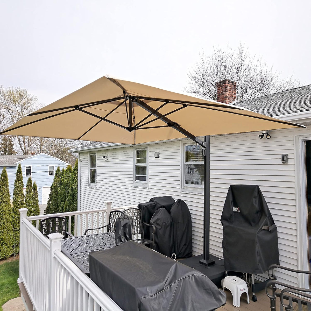 10 FT Square Aluminum Cantilever Patio Umbrella O395536