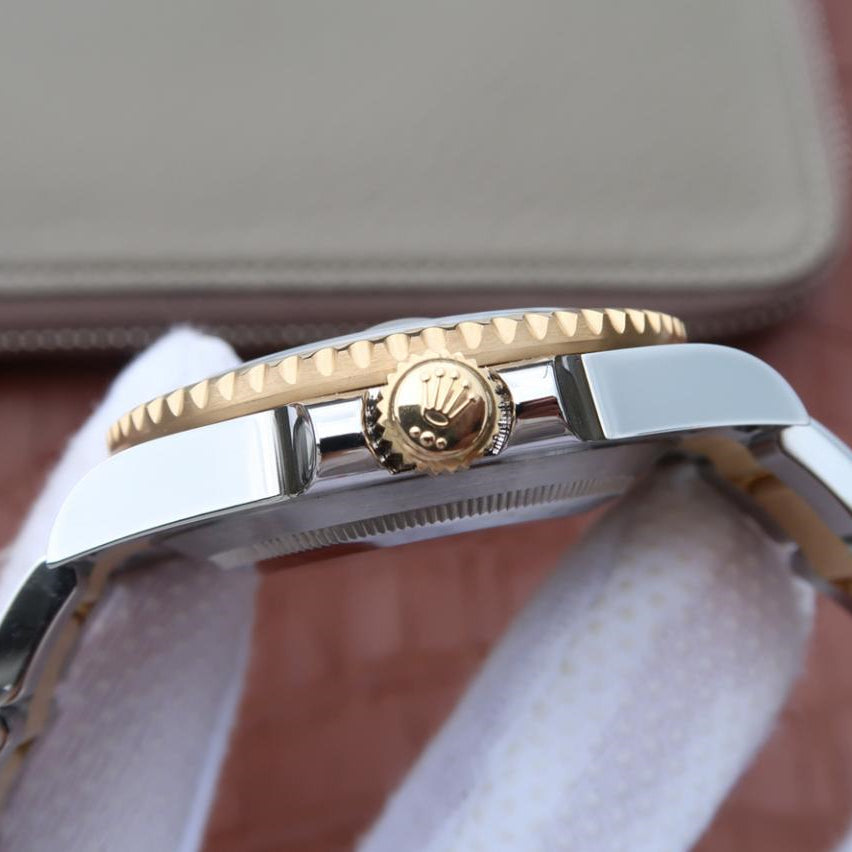 40mm Multicolor Watch Z827846