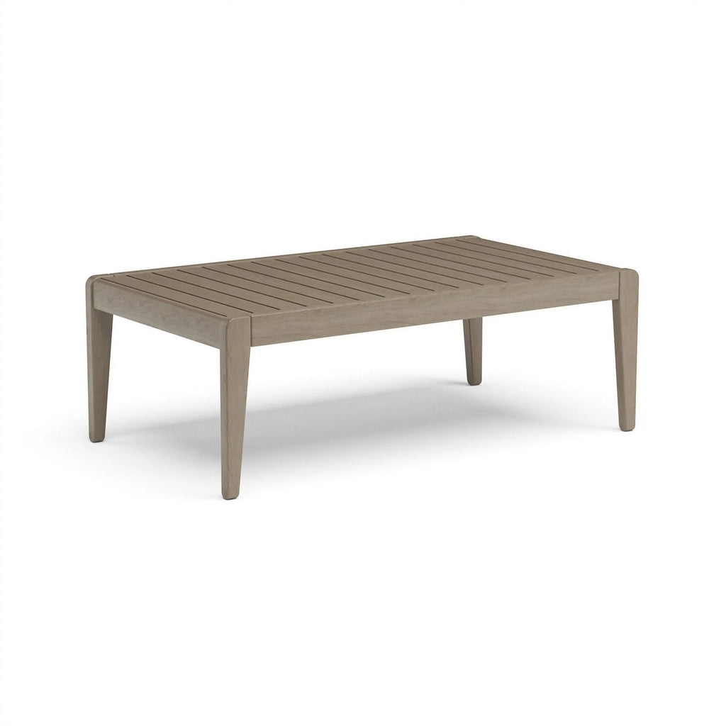 Traditional Wood Outdoor Coffee Table in Gray D62177