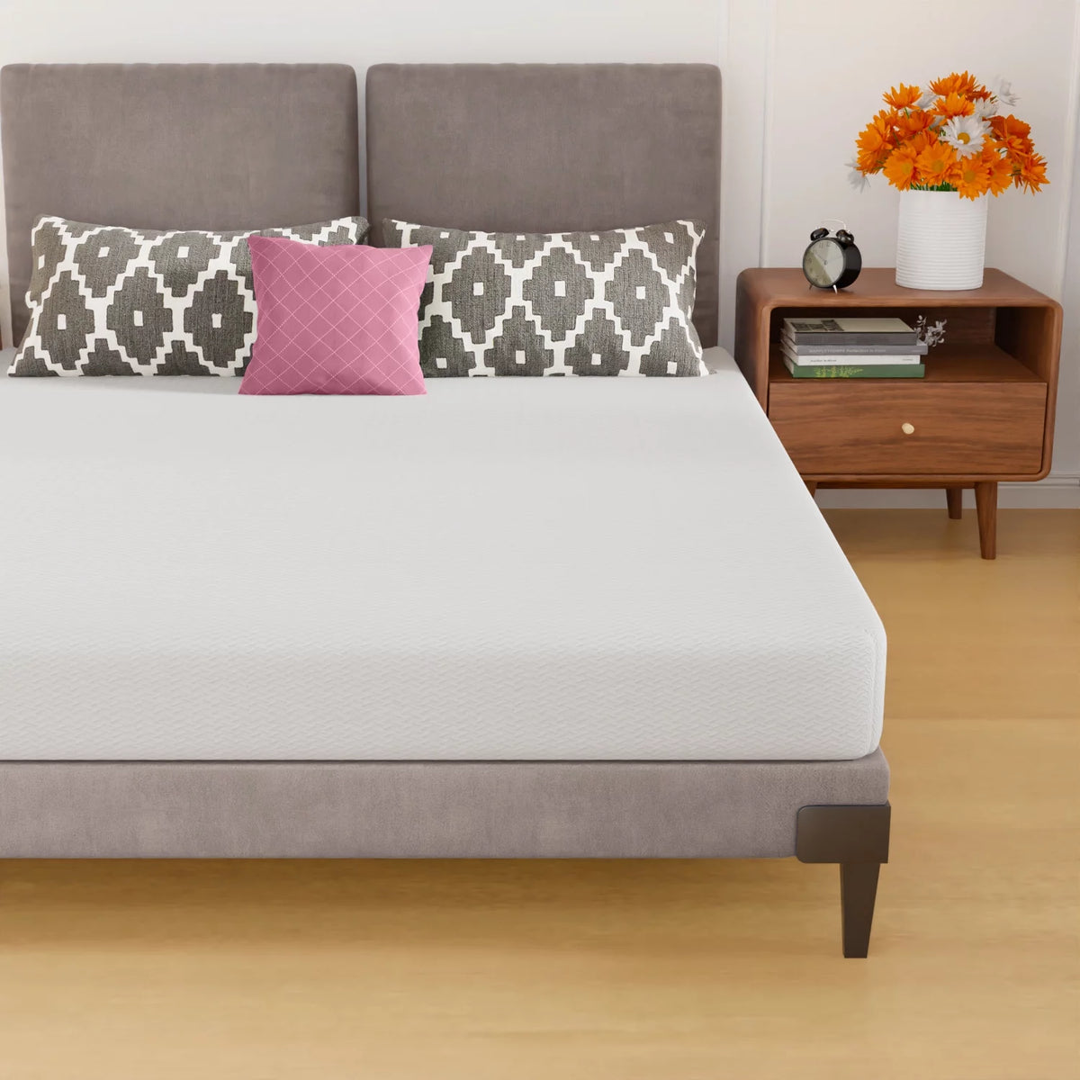 Queen Size 6 Inch Medium-Firm Foam Mattress I283497