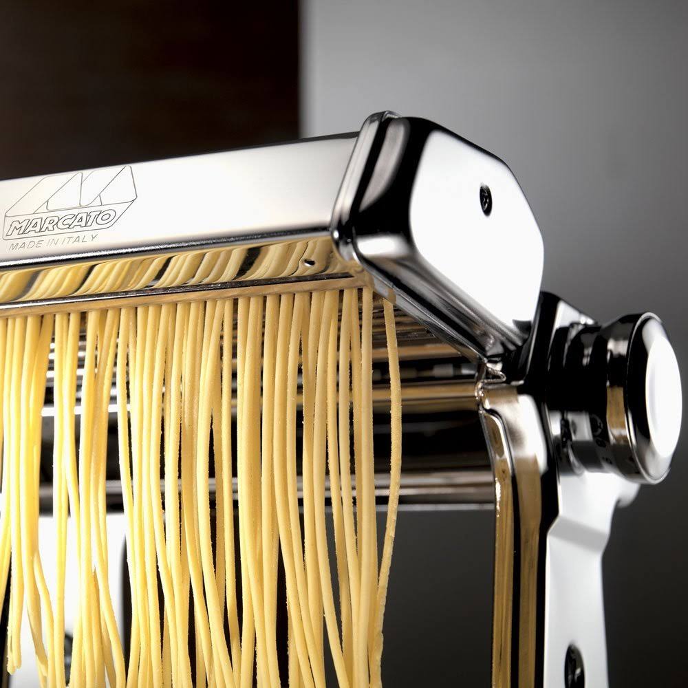 Pasta Machine with Pasta Cutter and Hand Crank J10568