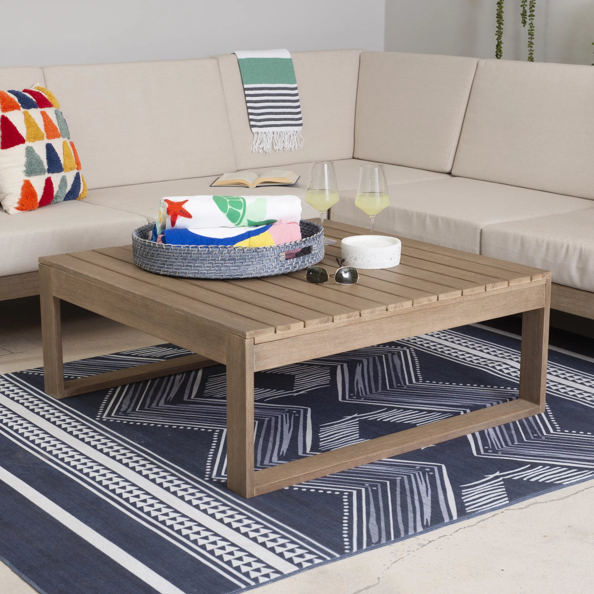 Natural Outdoor Coffee Table L8619