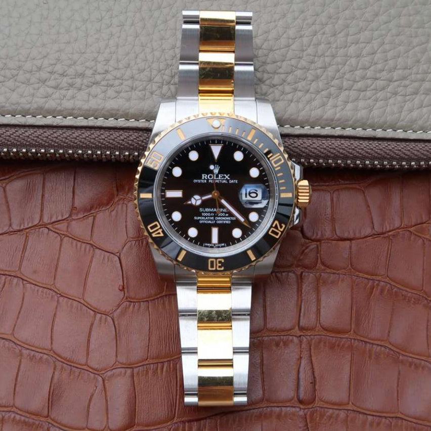 40mm Multicolor Watch Z827846