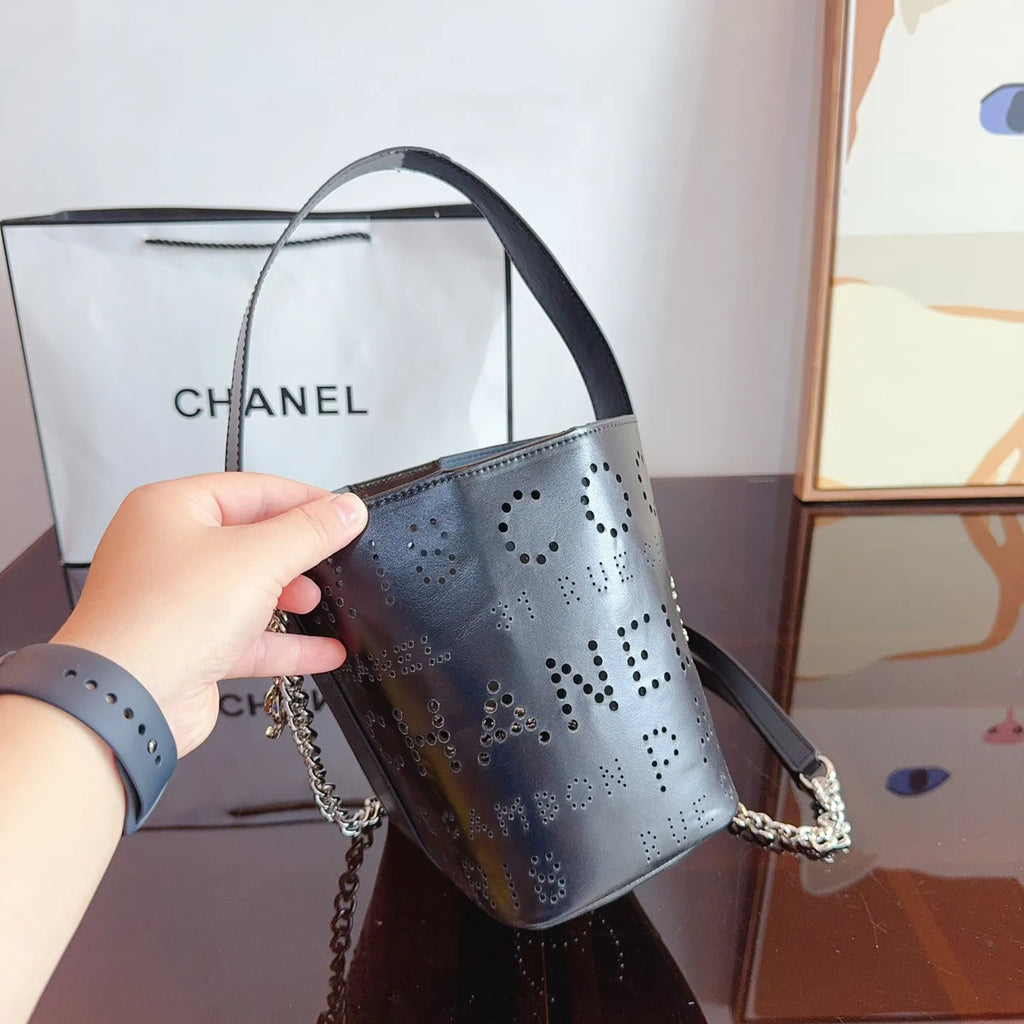 Calfskin Tweed Bucket Bag I4272