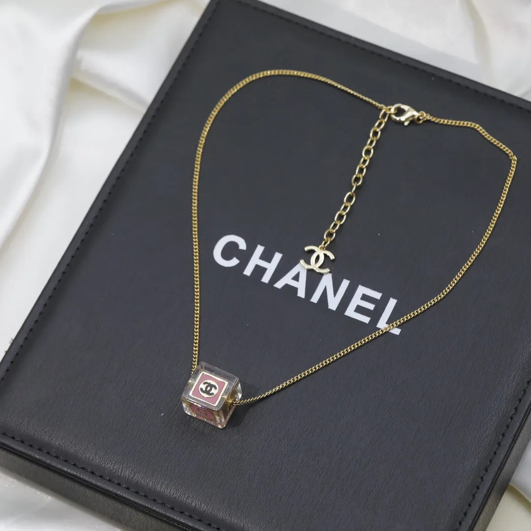 Necklace D31894
