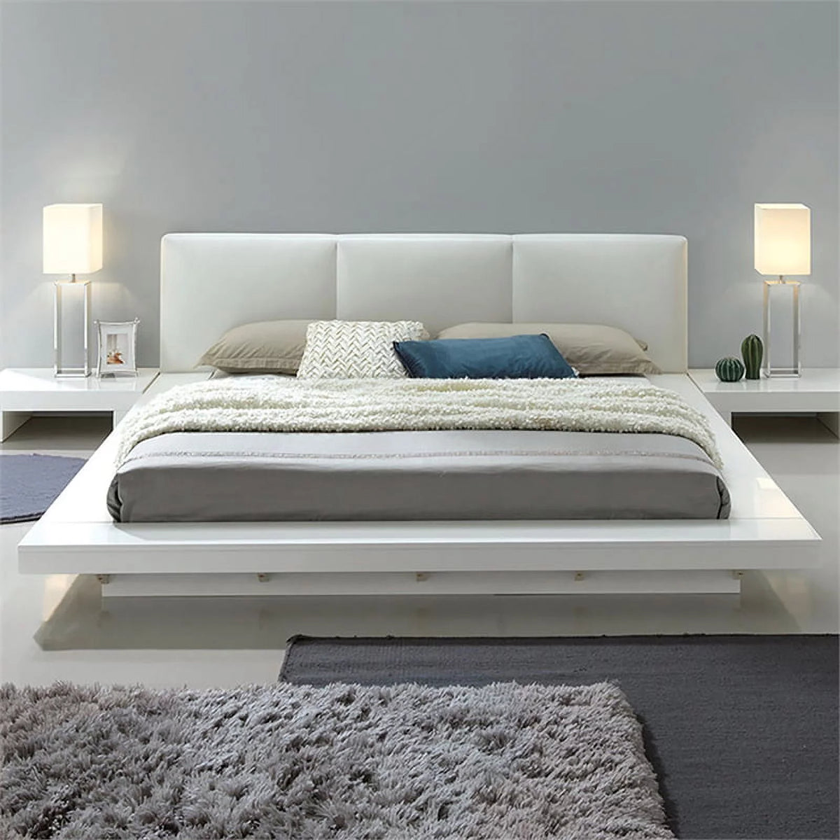 Solid Wood King Panel Bed in White N28390