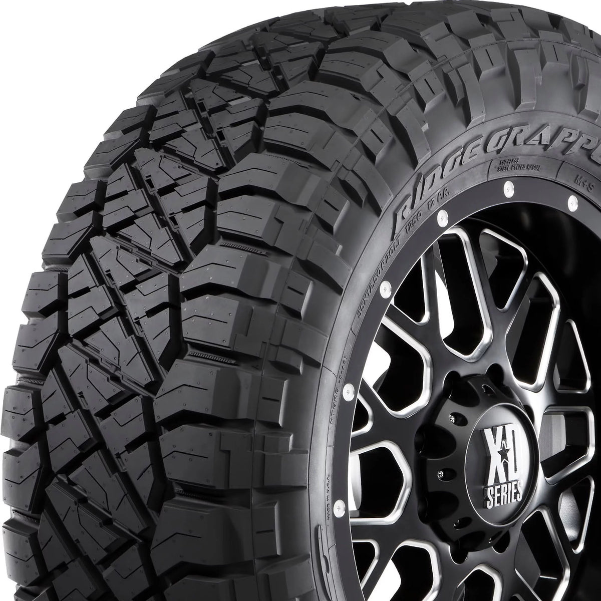 All Terrain 275/55R20 117T XL Light Truck Tire R89387