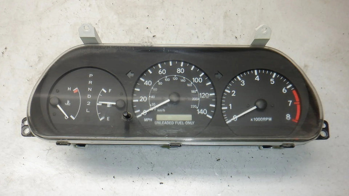 Pre-Owned Toyota Camry 2.2L Speedometer OEM U360135