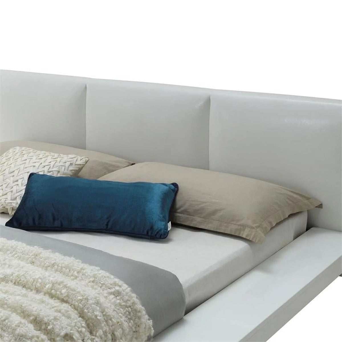 Solid Wood King Panel Bed in White N28390