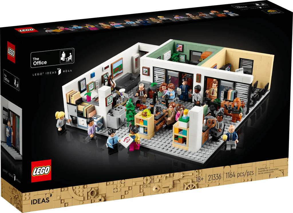 Building Set with 15 Characters Minifigures A803