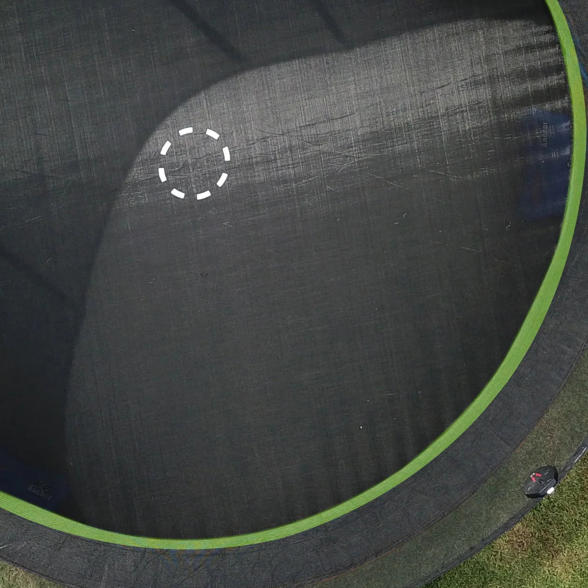 14ft Trampoline with Enclosure J61069